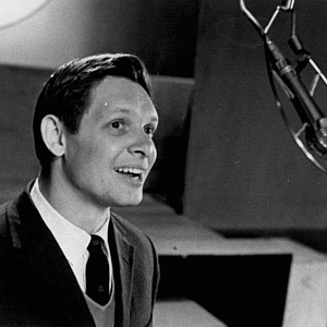 Eduard Khil